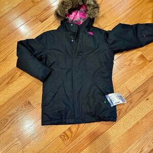 Girls The Northface  Winter Jacket with hood